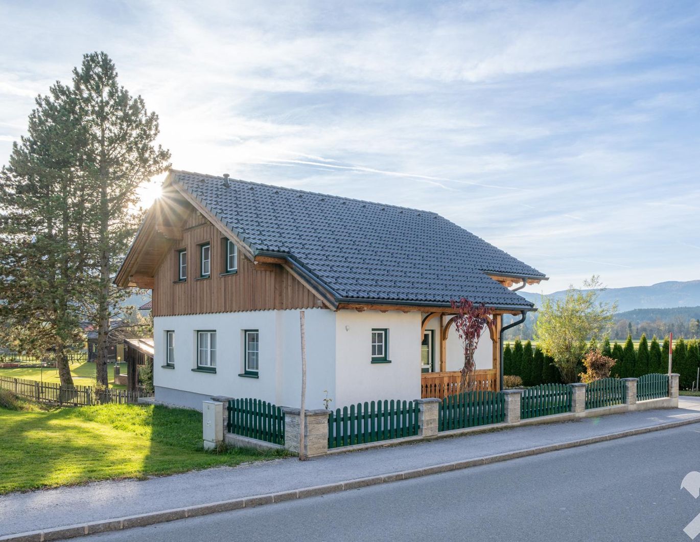 Erfolgreich touristisch Vermieten! 2 Wohneinheiten -1 Haus