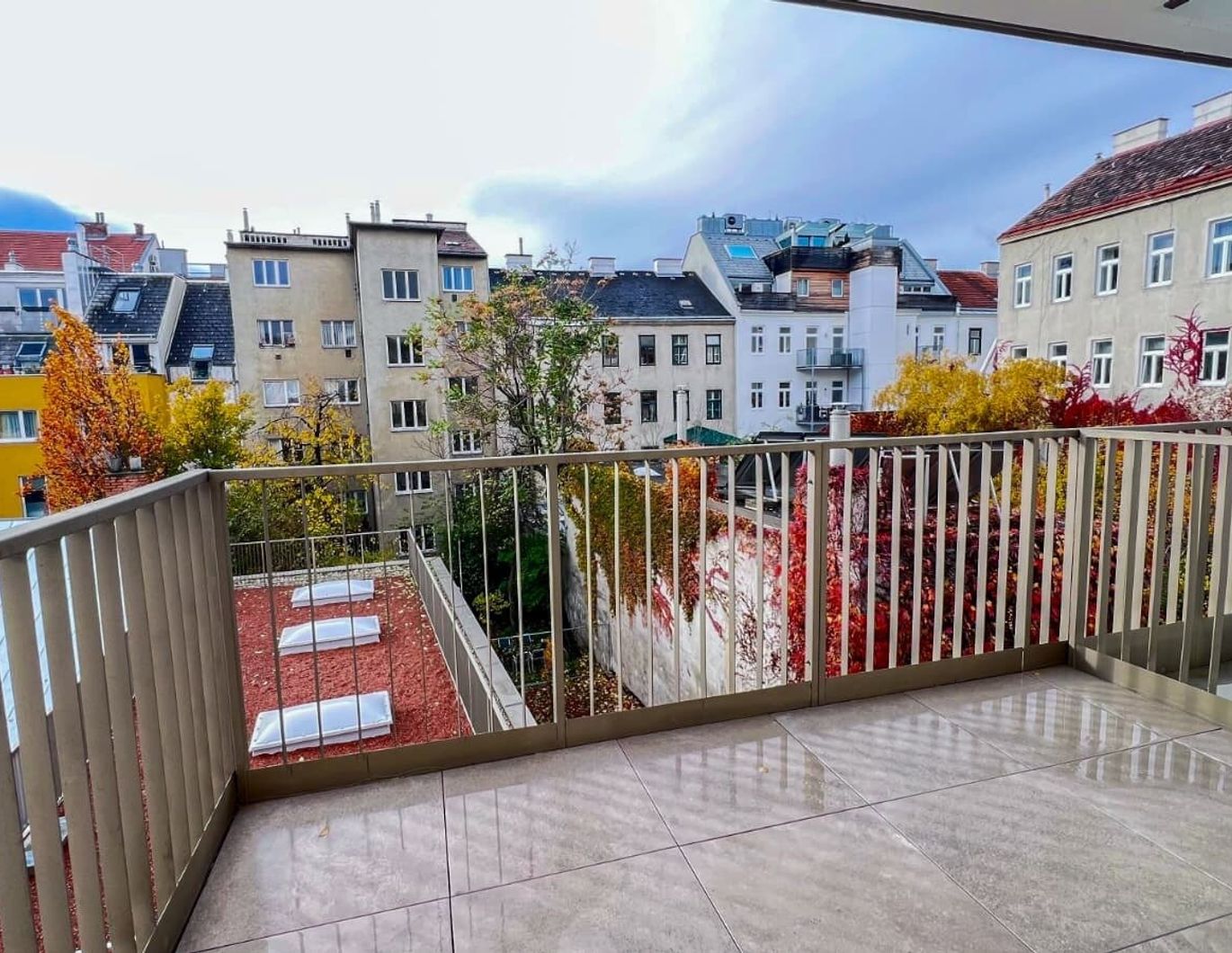 ERSTBEZUG HERNALS - PERFEKT AUFGETEILTE 2-ZIMMER-WOHNUNG MIT SONNIGEM BALKON