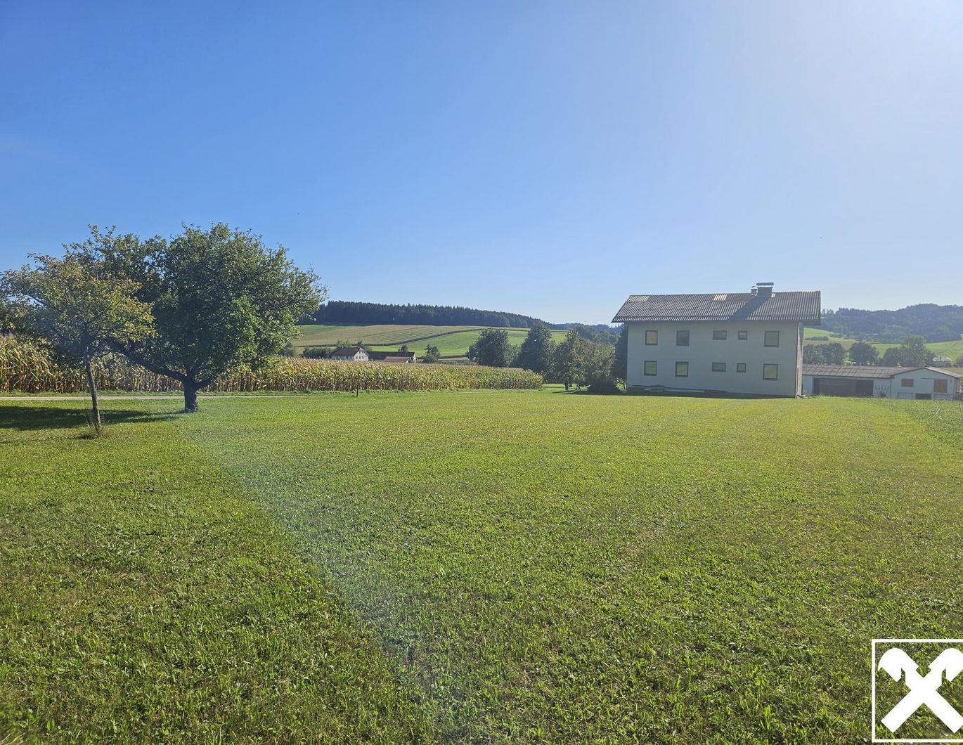 Wohnhaus inkl. Baugrund und landwirtschaftlichen Grundflächen