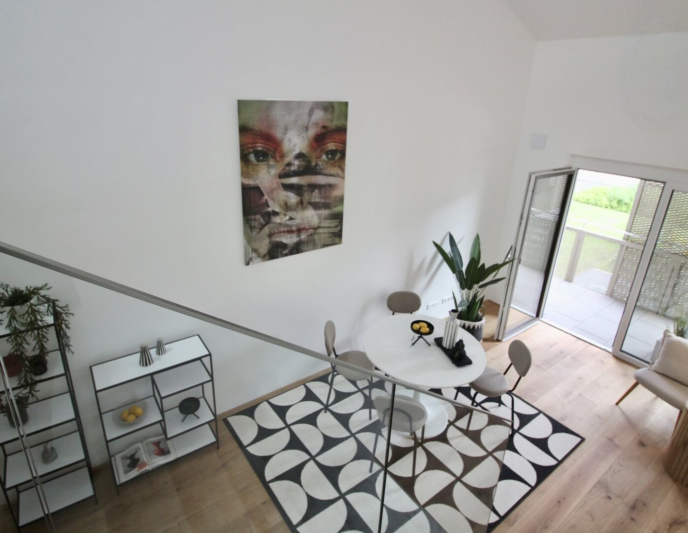 Frühlingstraße 30: 2-Zimmer-Galeriewohnung, 3.12