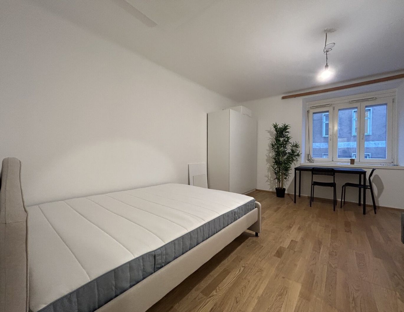 Top City Apartment I U4/U2 I sehr niedrige BK