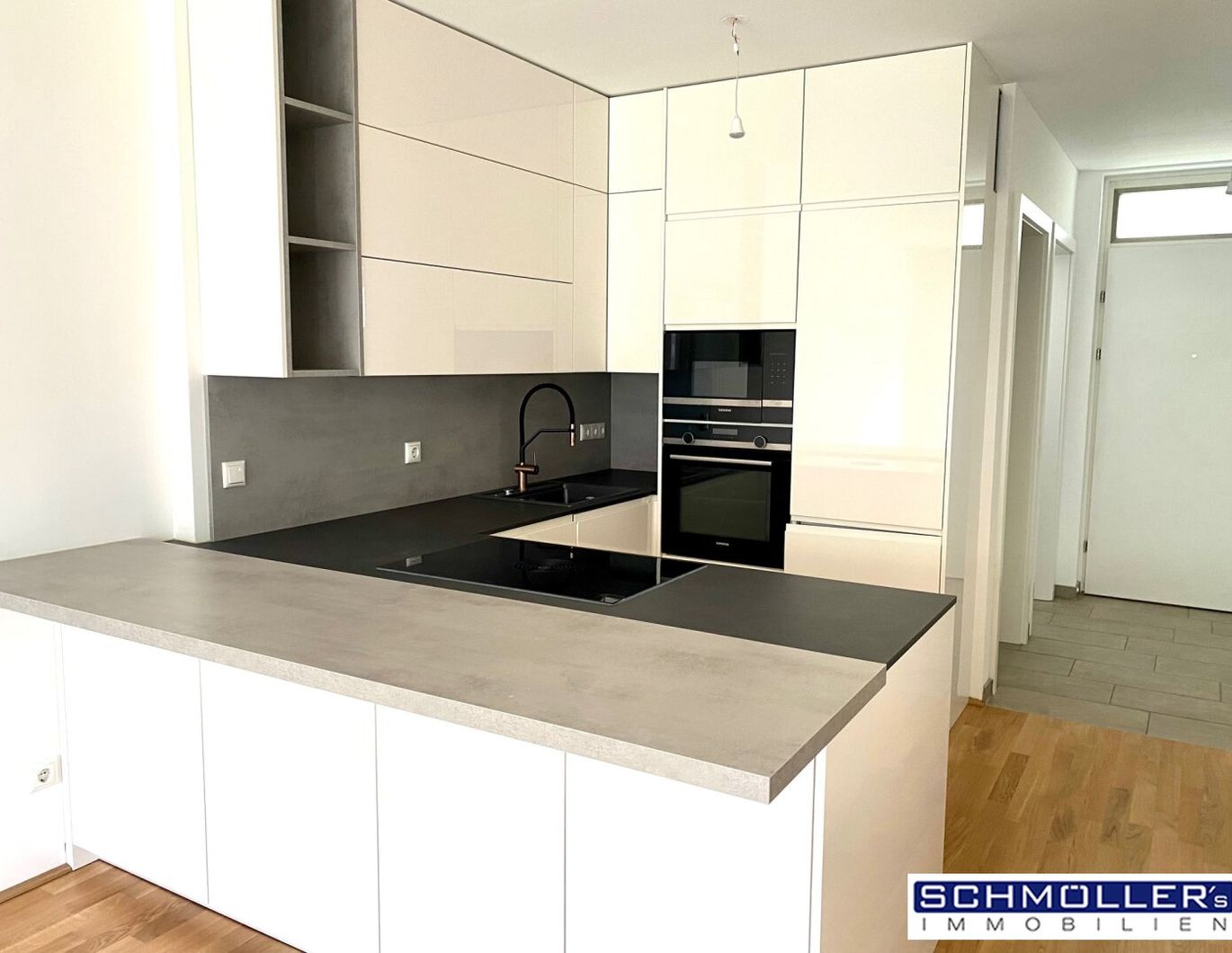 Helle 2 Zimmer - Wohnoase mit Loggia mitten in der Stadt