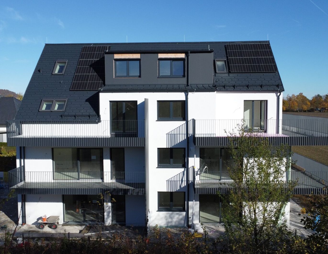 LIV - Schwalbenweg | 3-Zimmer mit westseitiger Terrasse & Eigengarten - Haus A TOP 1