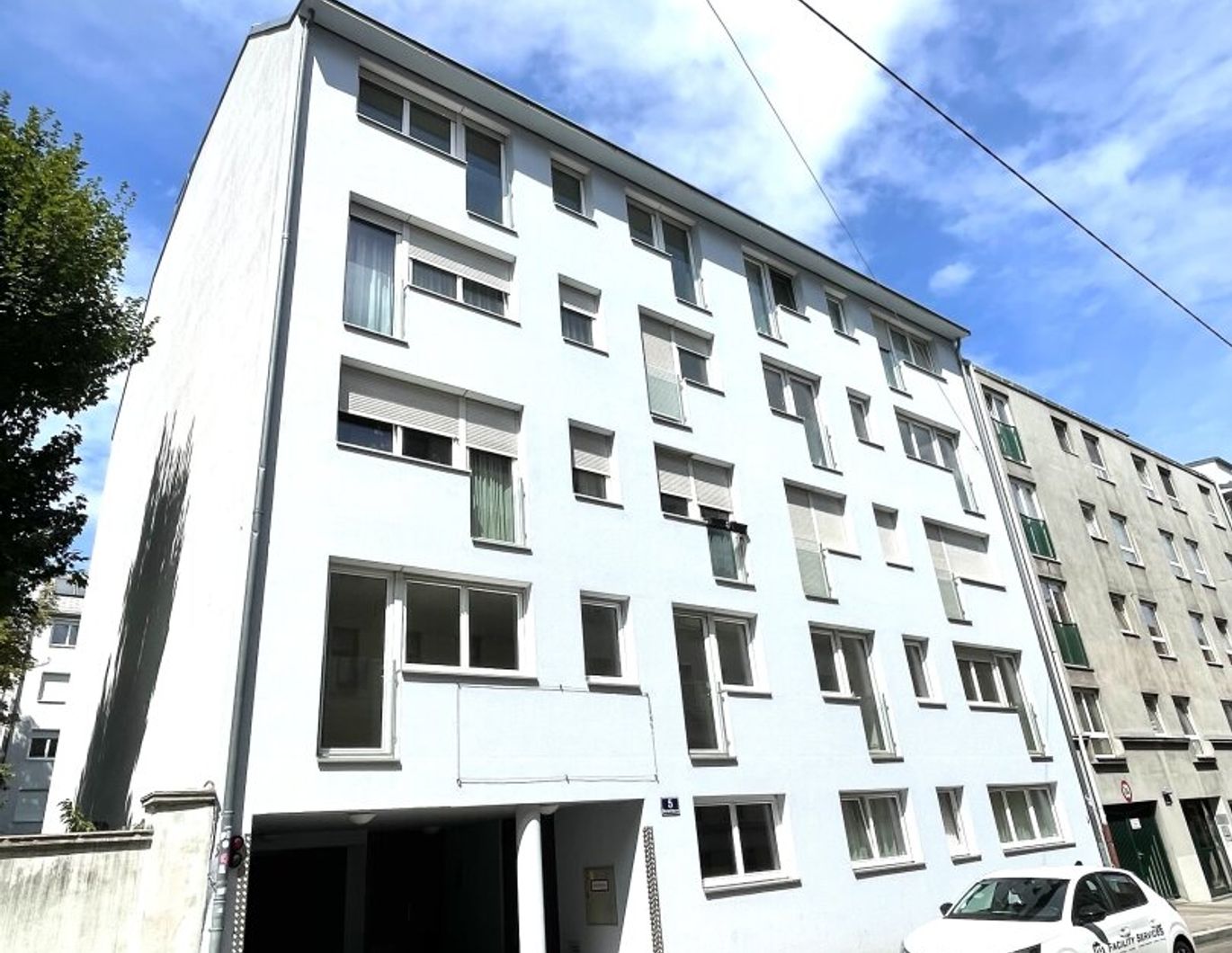 Helle 2-Zimmer-Dachgeschoßwohnung im 16. Bezirk zu verkaufen!