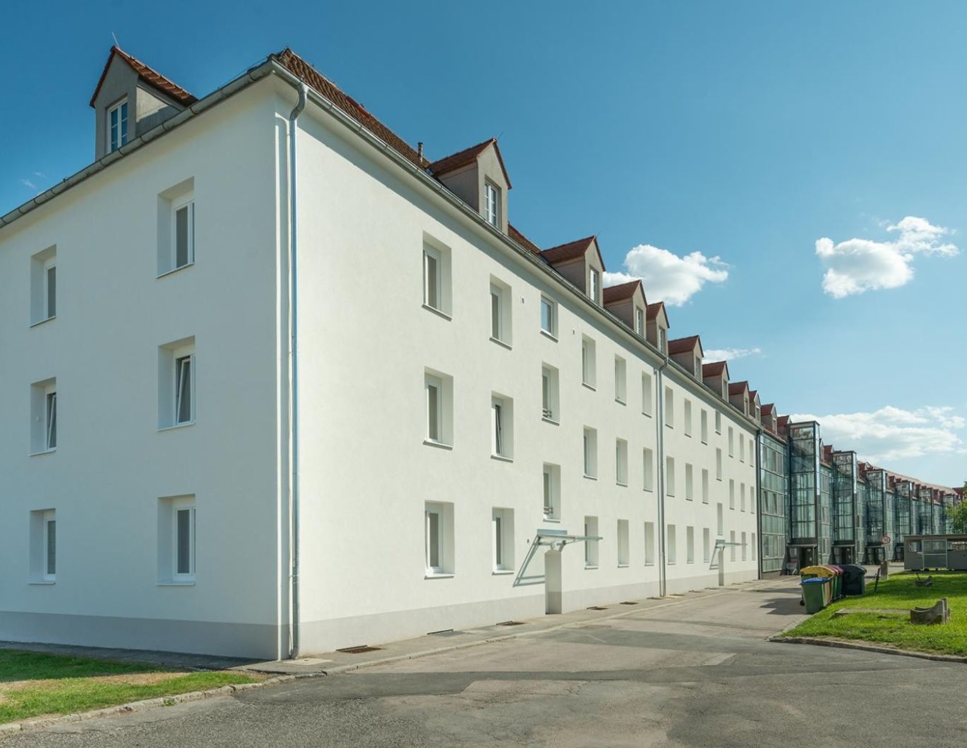 RUHIGE 2-ZIMMER-WOHNUNG - NÄHE MURPARK UND AUTOBAHN