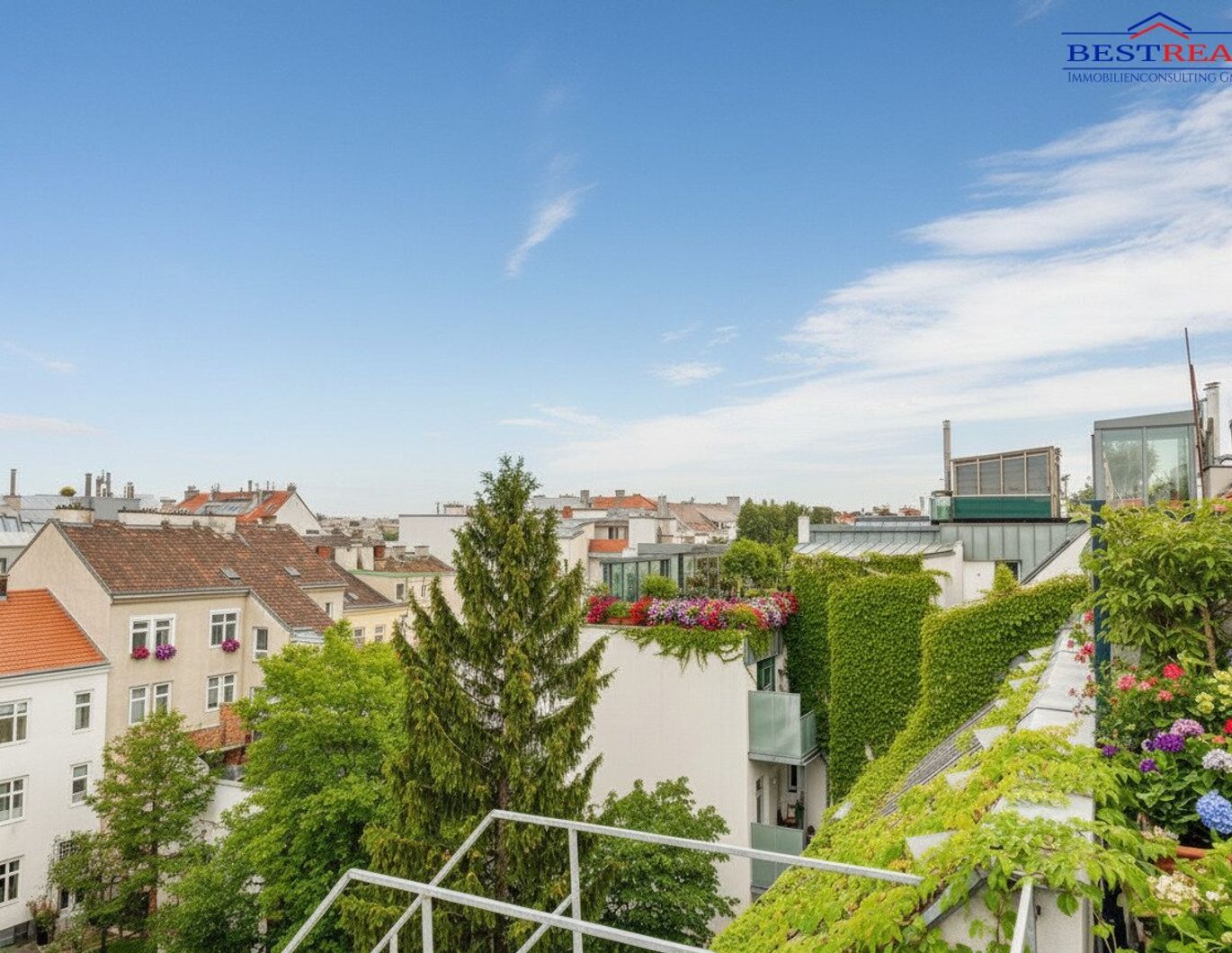 Schöne Maisonette Dachwohnung mit Terrasse, Altbau