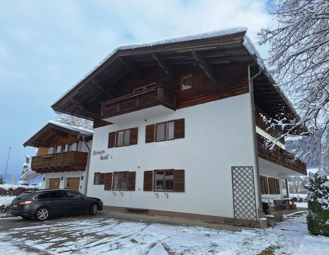 Traumhafte Lage für das Apartmenthaus im Zentrum von Oberndorf in Tirol !