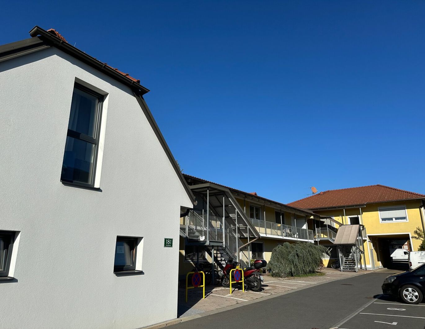 Ruhig wohnen, zentral leben - 2-Zimmer-Wohnung mit Charme
