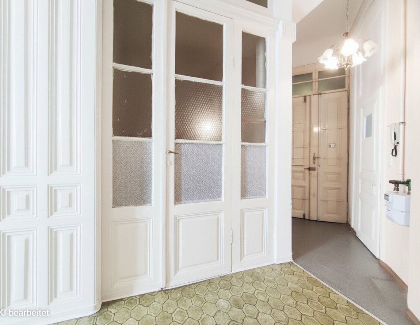 ALTBAU IN ZENTRALER LAGE - 3 zentral begehbare Zimmer durch Umbau möglich!