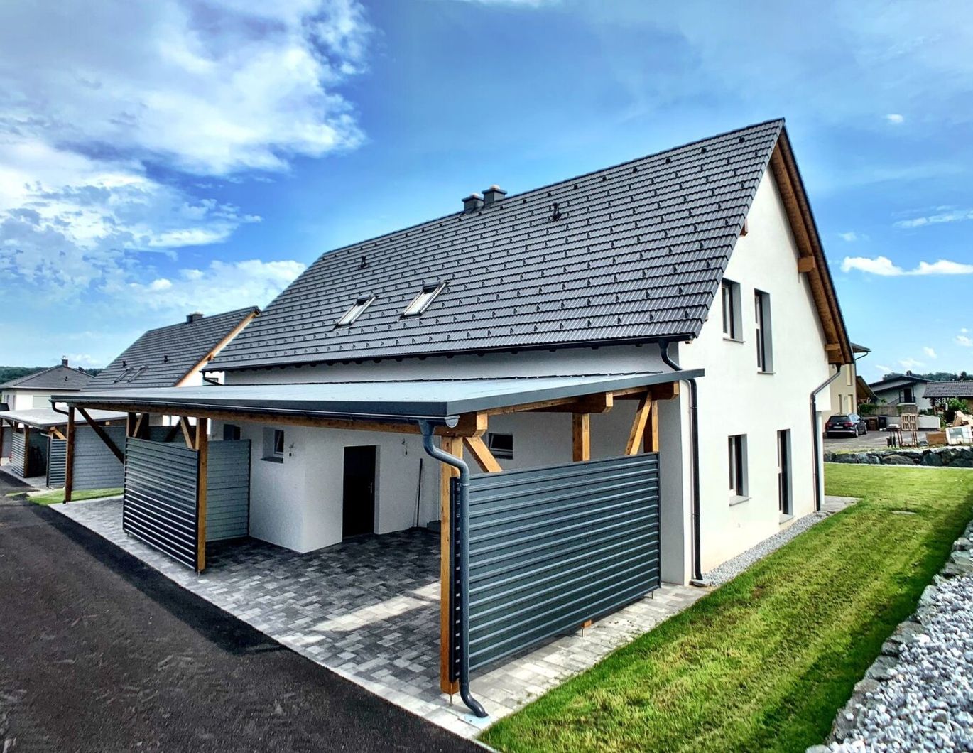 Charmante Doppelhaushälfte mit hochwertiger Ausstattung!