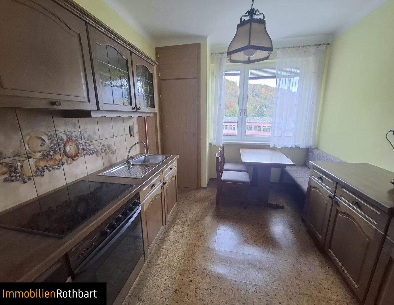 Gemütliche 2-Zimmer-Wohnung mit Balkon in Bruck an der Mur!