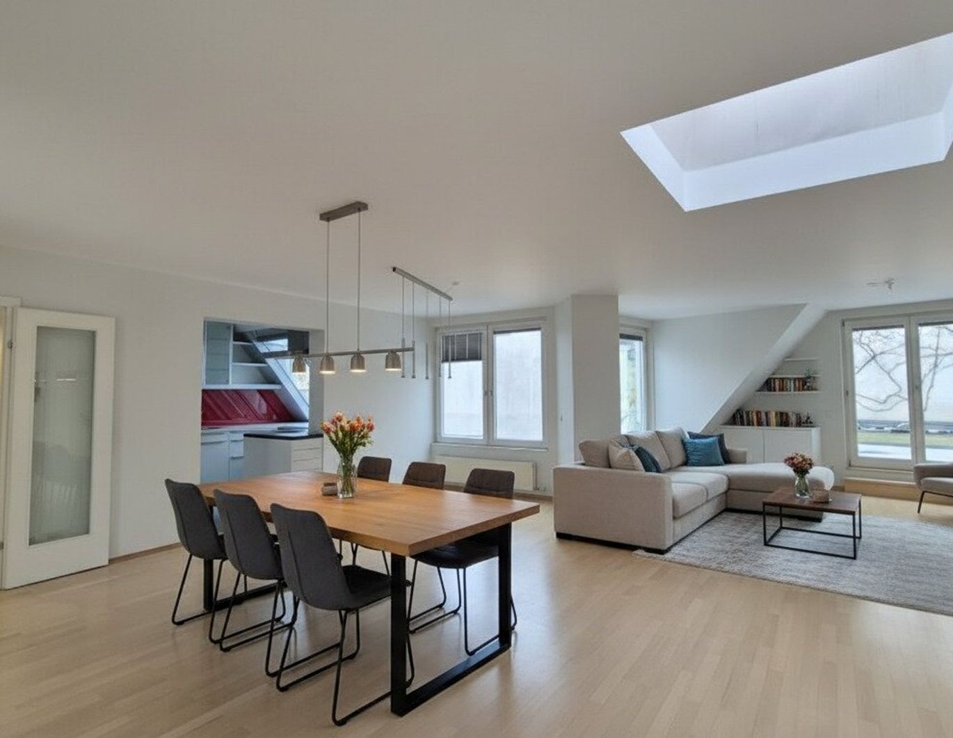 TERRASSENWOHNUNG BEI DER KARLSKIRCHE