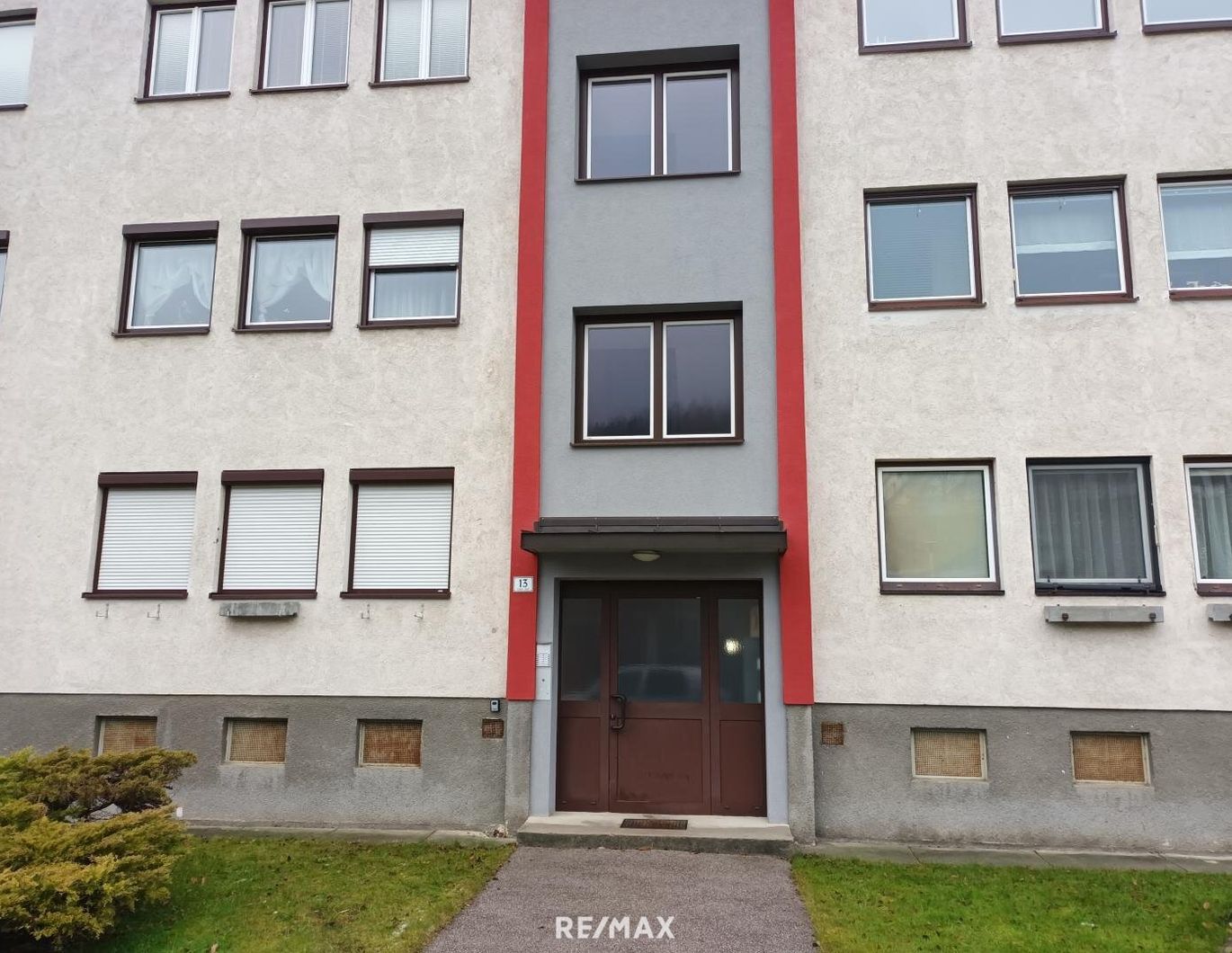 Helle 4-Zimmer-Wohnung im 3. OG, in beliebter Wohnlage - Grüne Insel