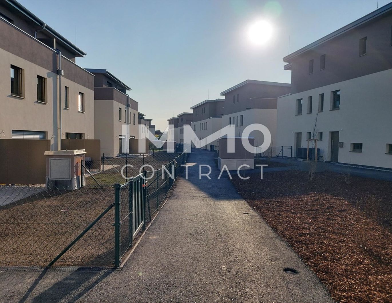 Geförderte, Moderne Doppelhaushälfte in Top Lage