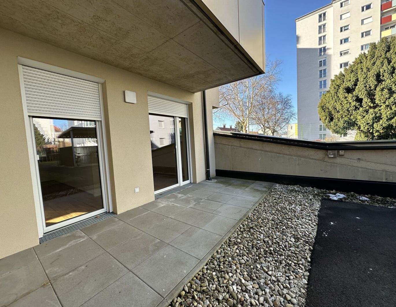 Moderne *** NEUBAU -Wohnung *** mit Terrasse und Tiefgaragenstellplatz in Graz