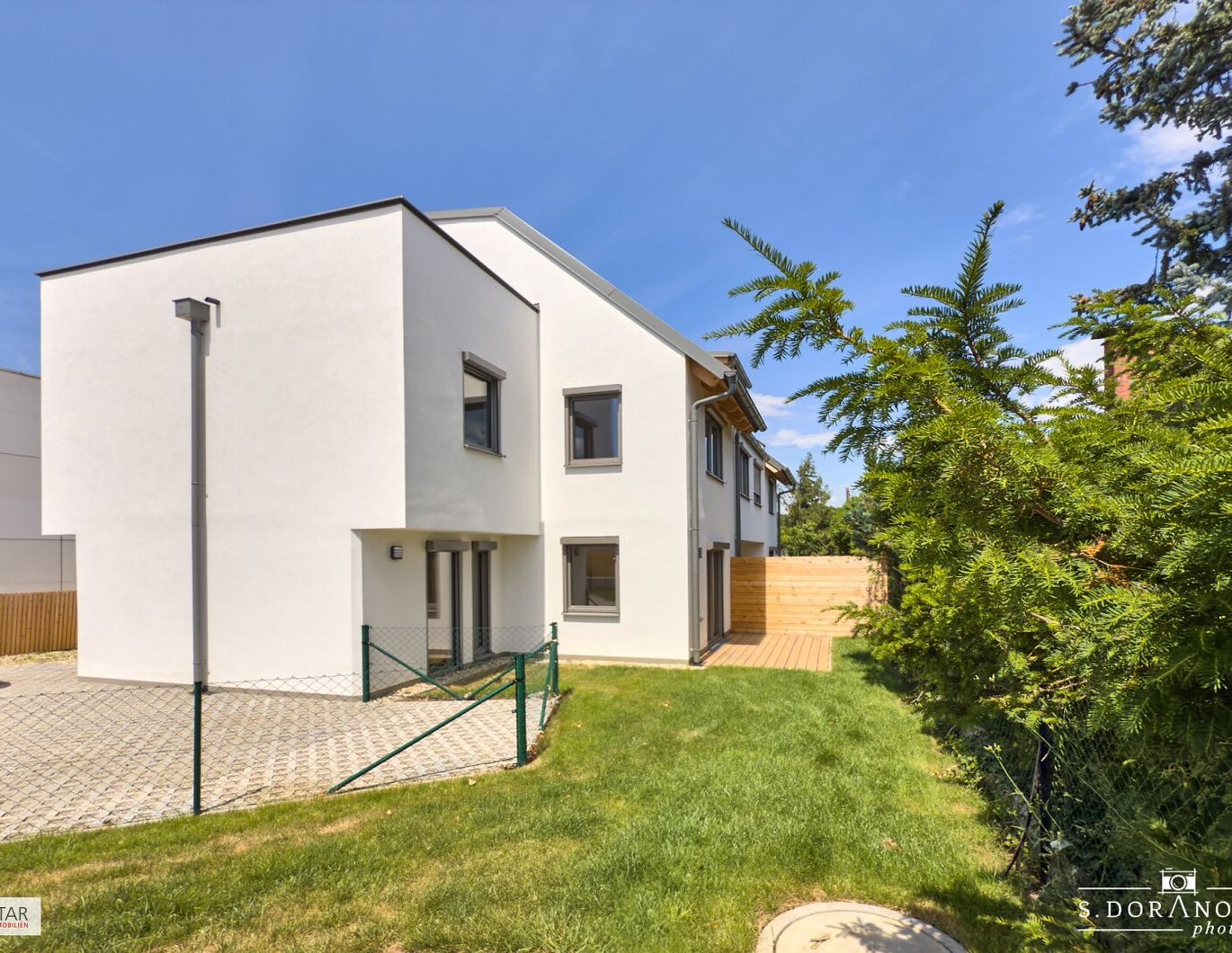 • NEU! • NAHE U6 • 5 ZIMMER • GARTEN • 2 TERRASSEN • KÜCHE INKL. • PKW-STELLPLATZ INKL. • 1230 WIEN • EIGENTUM •