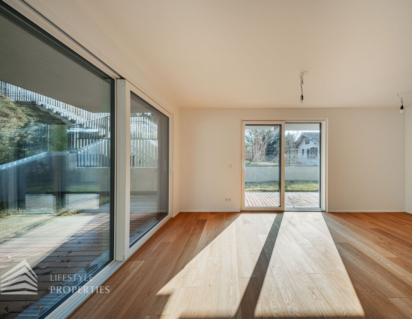 Entzückende 4-Zimmer Wohnung mit Garten und Terrasse, Nähe Neustift am Walde