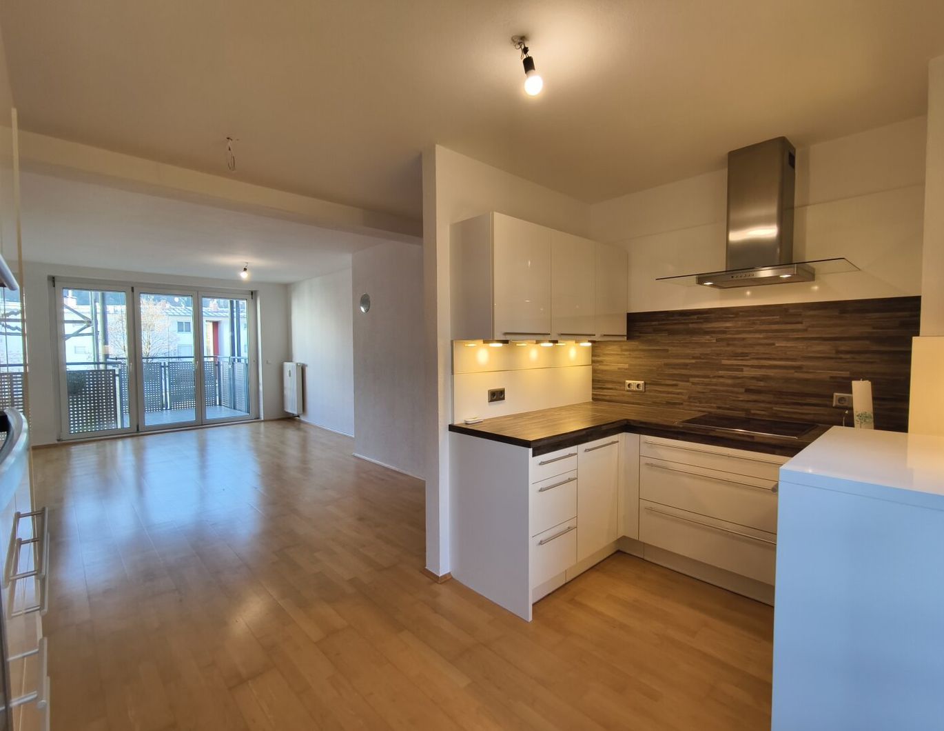 Sonnige 80m² 3Zimmer Wohnung in Toplage von Bruck/Mur - mit Balkon & Tiefgarage!