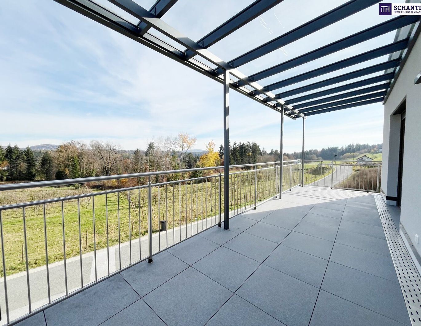 Exklusives Einfamilienhaus mit Panoramaterrasse in der steirischen Weingegend - Ein Wohnjuwel für höchste Ansprüche!