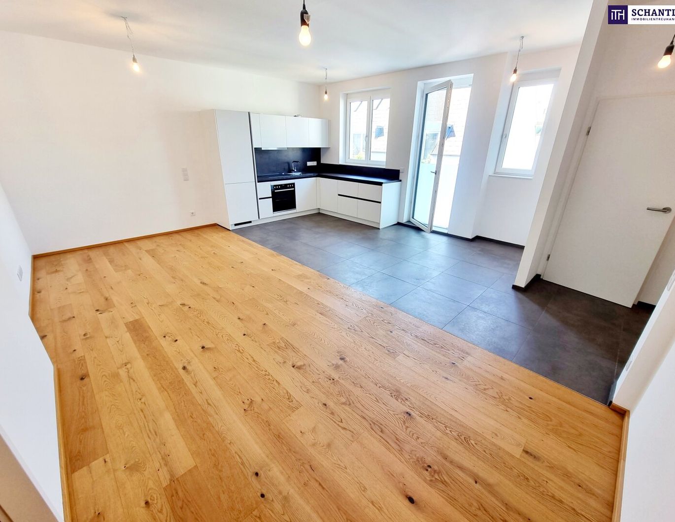 Ihr Kapital arbeitet über den Dächern! WOW! HIP und TRENDY die Gegend - Magisch schön das Altbauhaus - TOP Modern die Wohnung! Balkon baubewilligt + TOP Infrastruktur + Beste öffentliche Anbindung! Jetzt zugreifen!