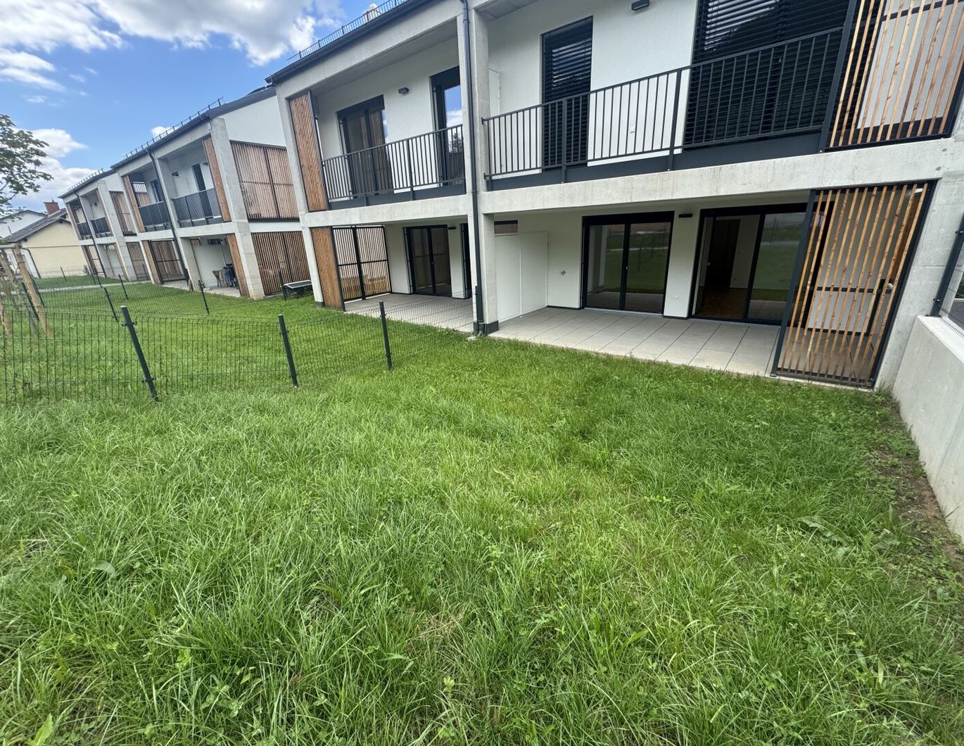*Reihenhauscharakter* 4-Zimmer-Maisonett mit Garten!