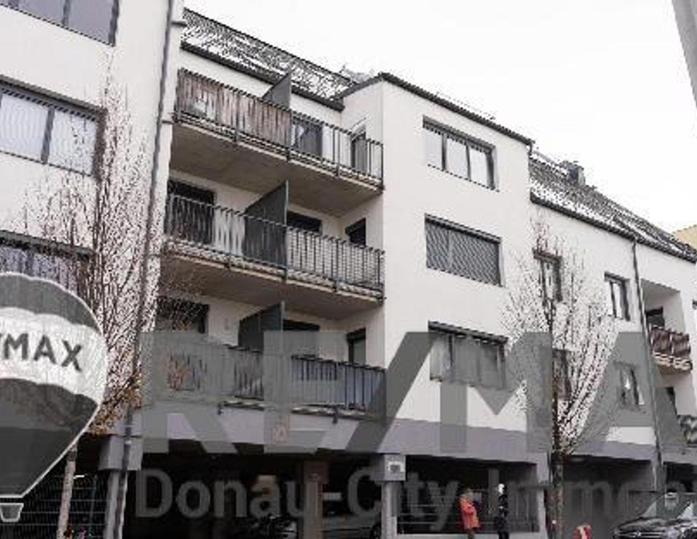 2 Zimmer Wohnung mit 68m² und Balkon sowie Garage im Herzen von Tulln