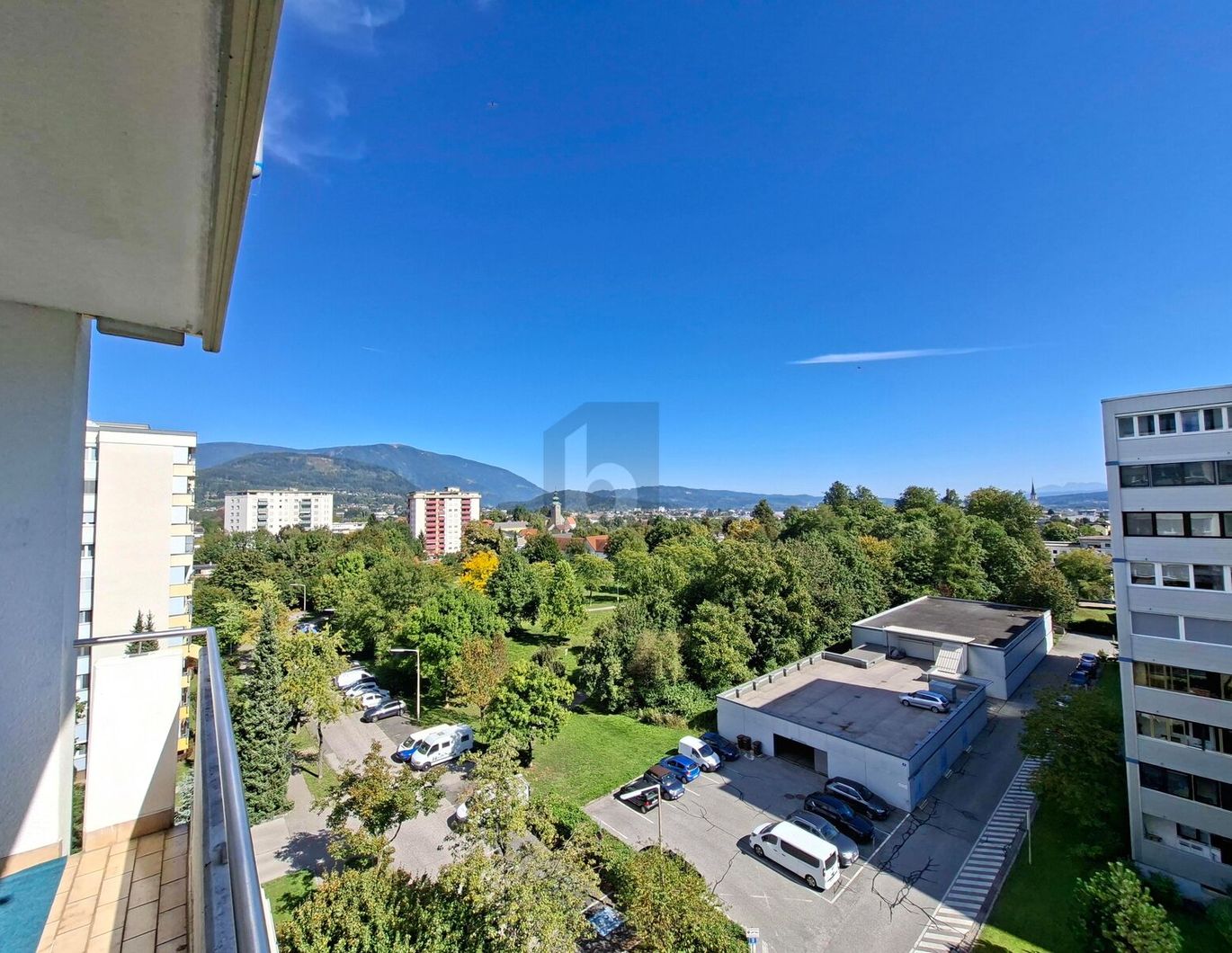 PREISHIT IN RUHIGER WOHNGEGEND