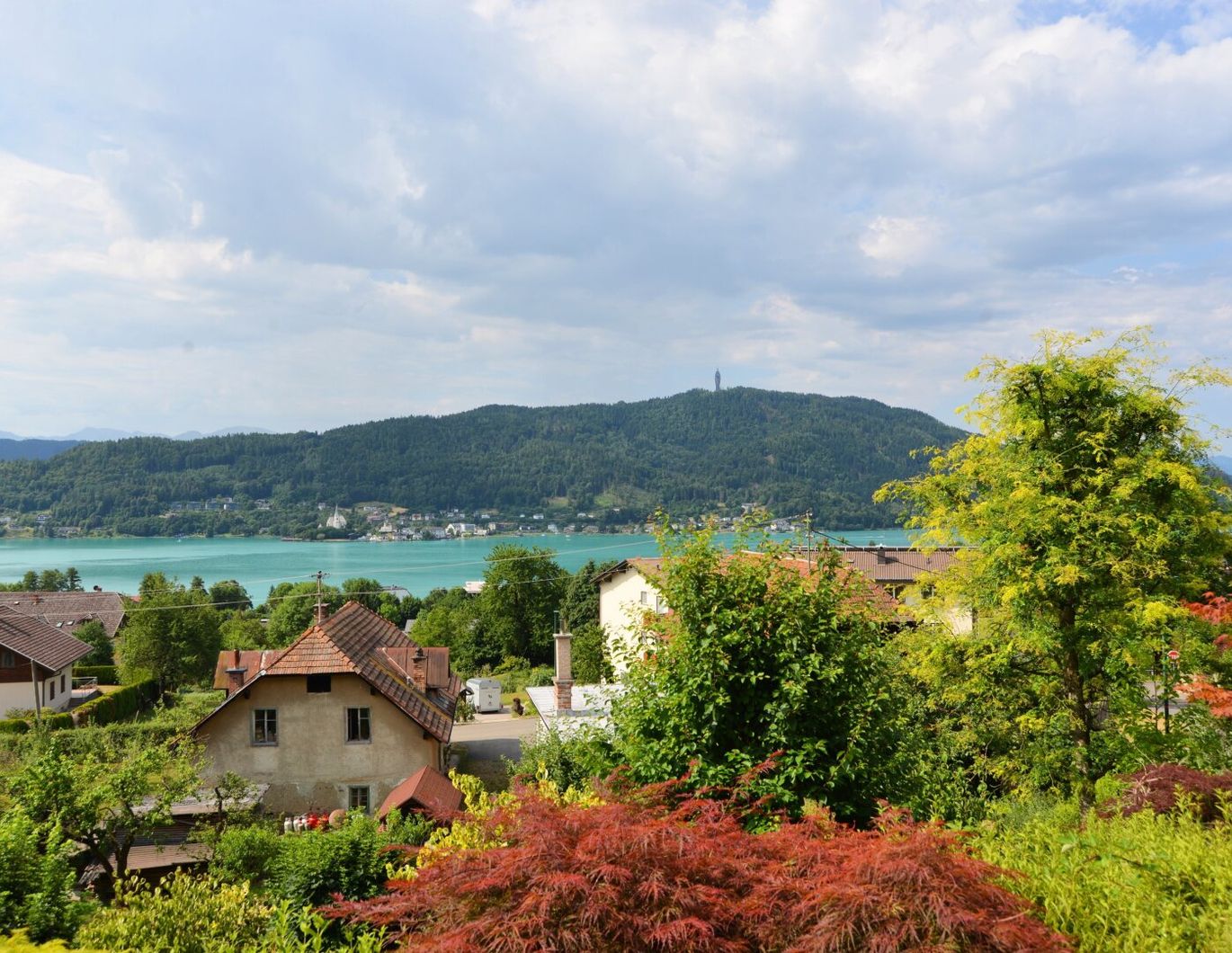 AB 2026 langfristig Traumimmobilie am Wörthersee mieten - ca. 128 m² WNFL, 4 Zi, große Südterrasse, TG