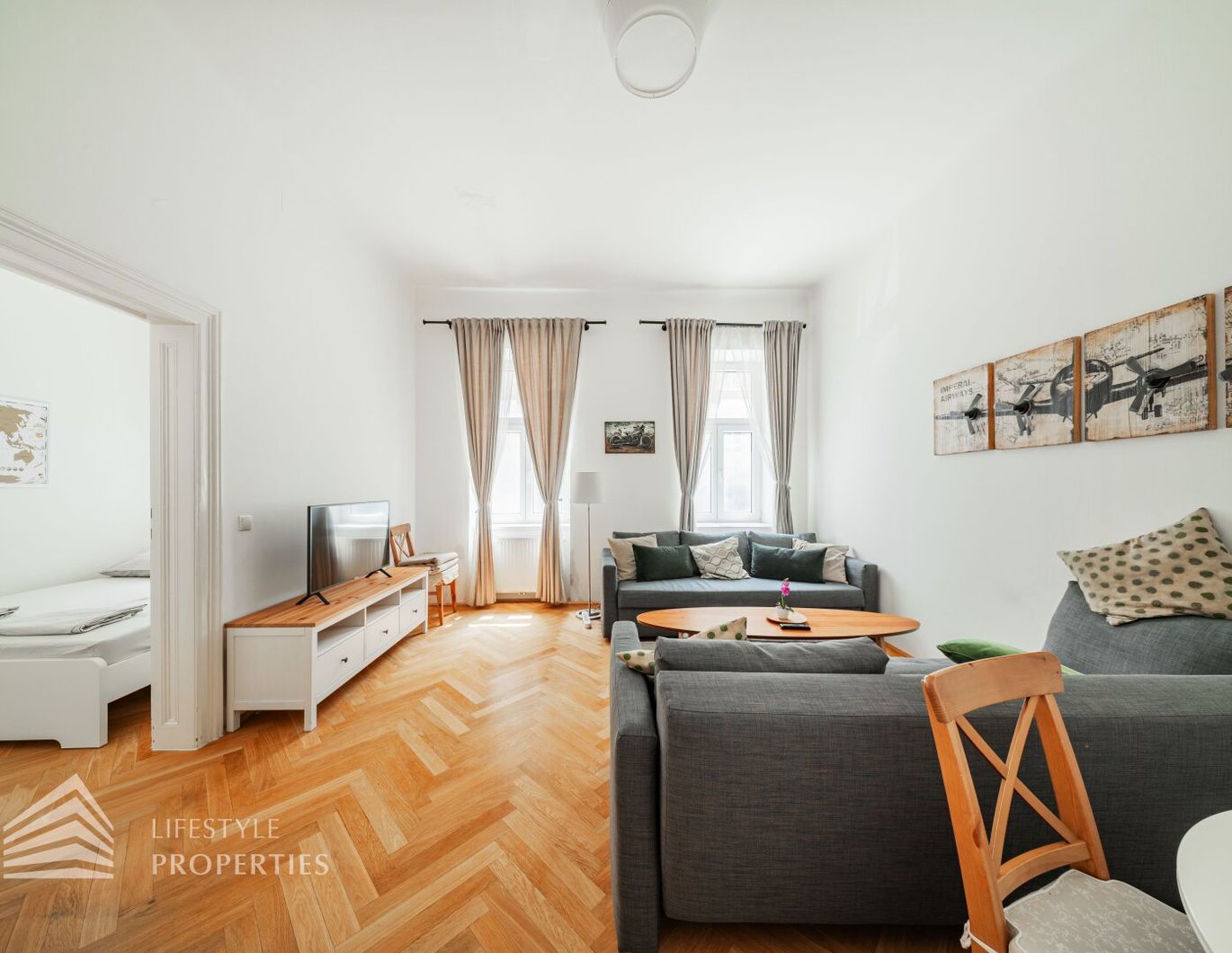 Charmante 2-Zimmer Renovierte Altbauwohnung nähe Augarten