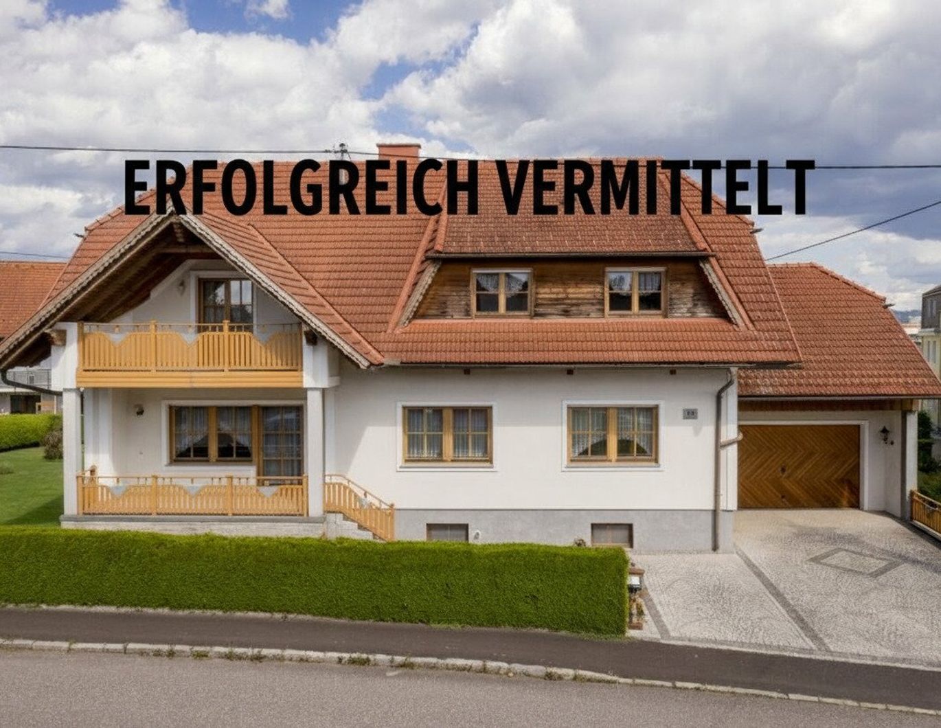 PREGARTEN: SEHR GEPFLEGTES ZWEIFAMILIENHAUS