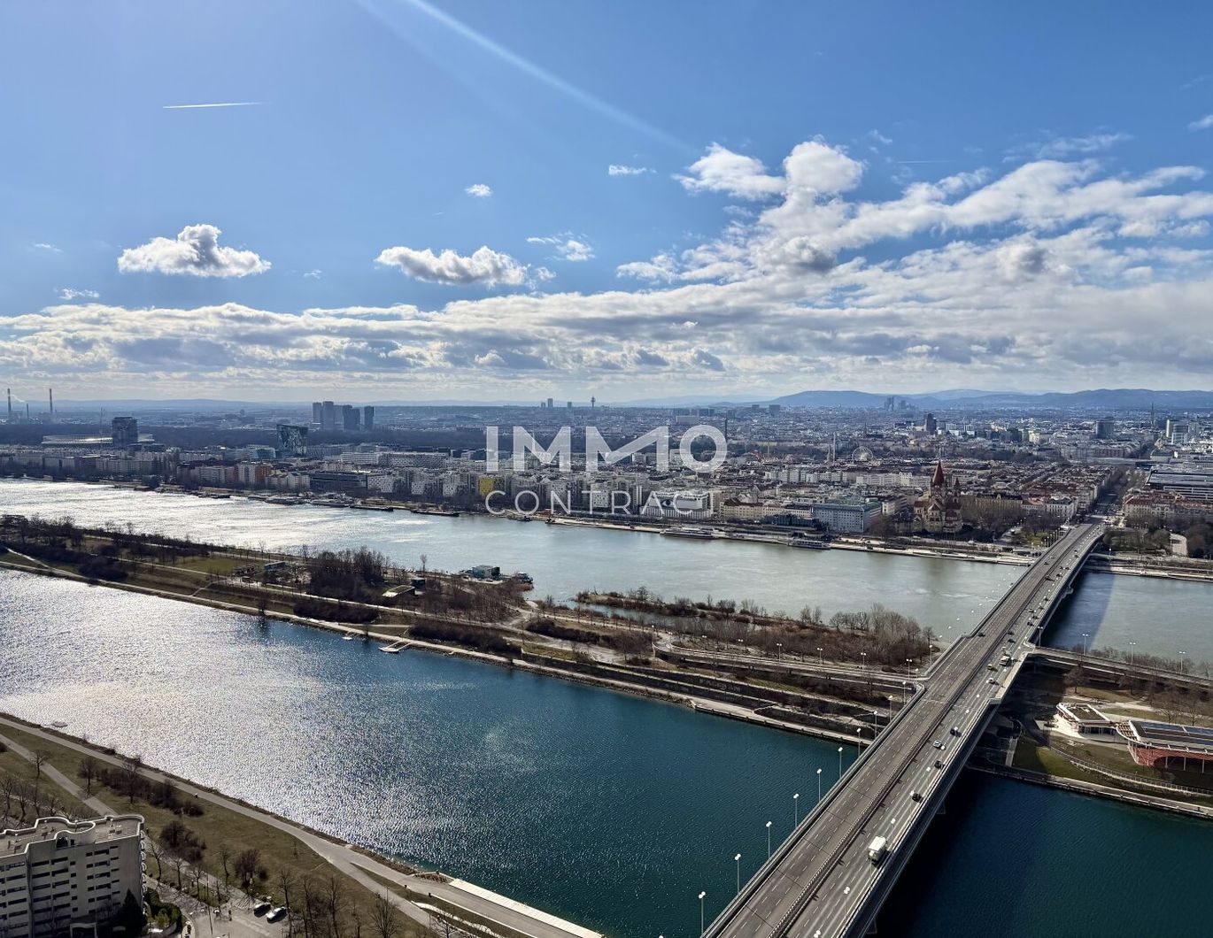 Design-Apartment mit Loggia Südausrichtung und einzigartiger Fernsicht