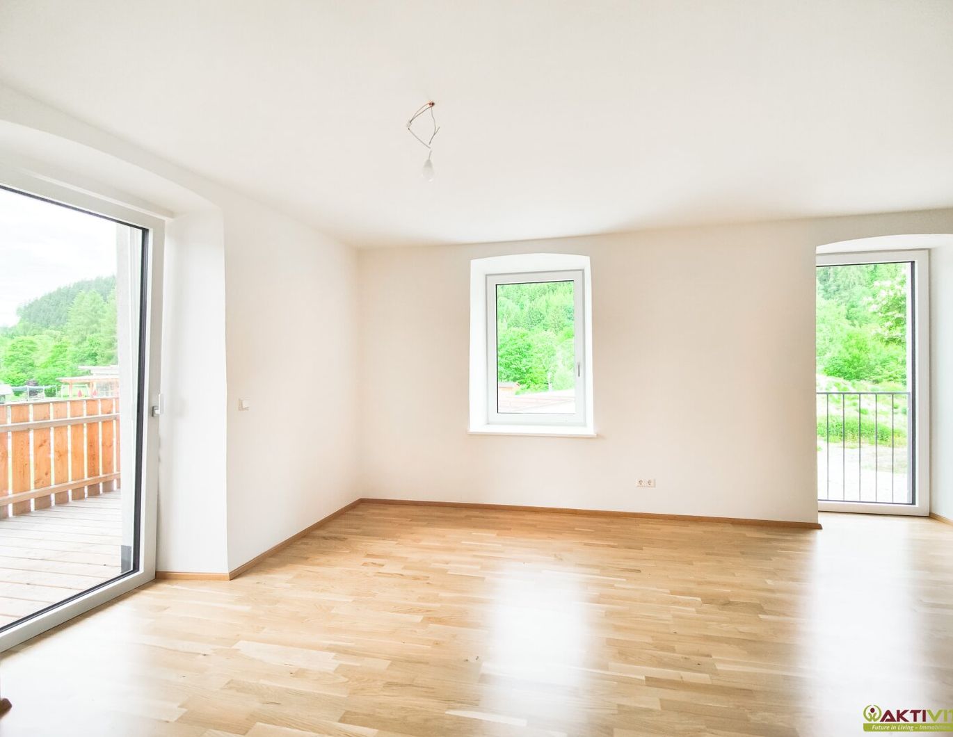 Haupt- & Zweitwohnsitz sowie touristische Vermietung möglich. - 2-Zimmer-WE mit Balkon und Stellplatz in Stadl an der Mur.