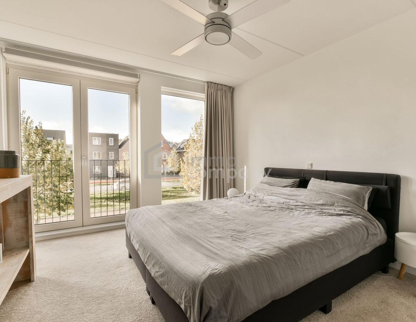 Urbanes Wohnen mit Gartenidylle - Erstbezug in 3-Zimmer Wohnung mit Balkon & Terrasse in 1220 Wien