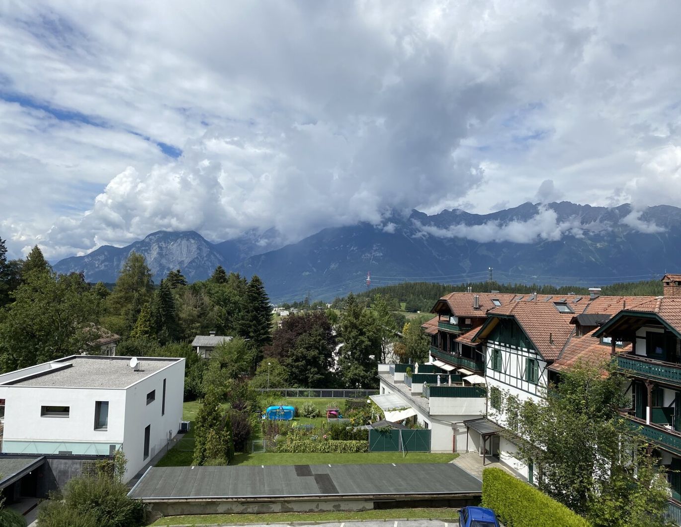 Neuwertige 2-Zimmer-Wohnung in Igls: Garten, Terrasse und Alpenblick warten auf Sie!