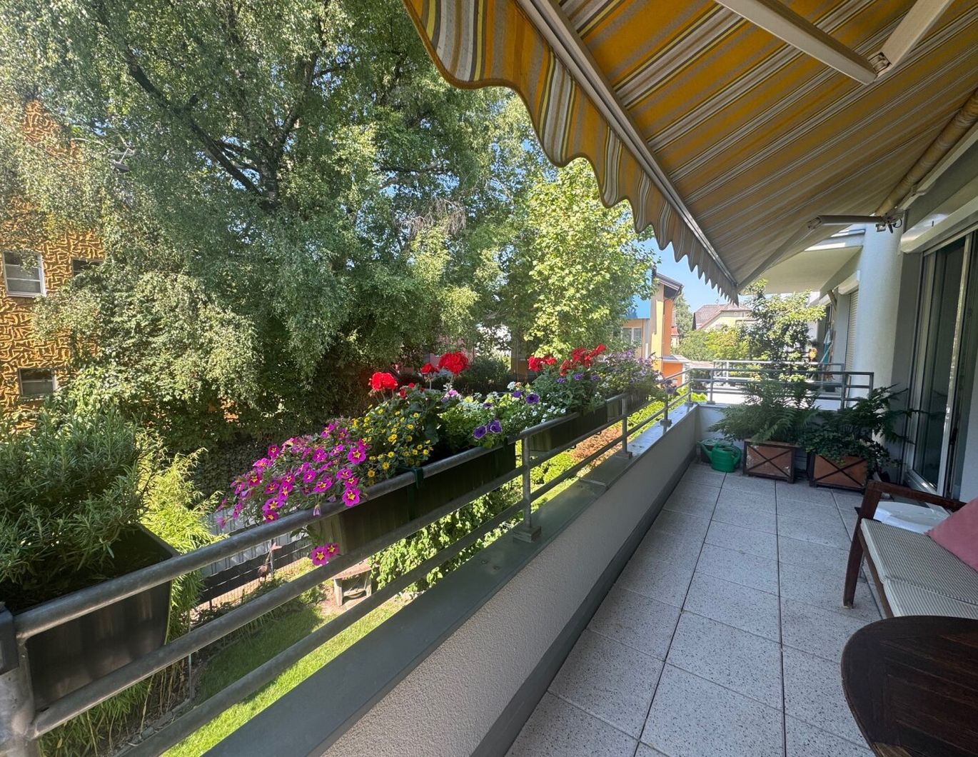 Attraktive 2 Zimmer Wohnung | großer Südbalkon | nächst der Innenstadt von Salzburg