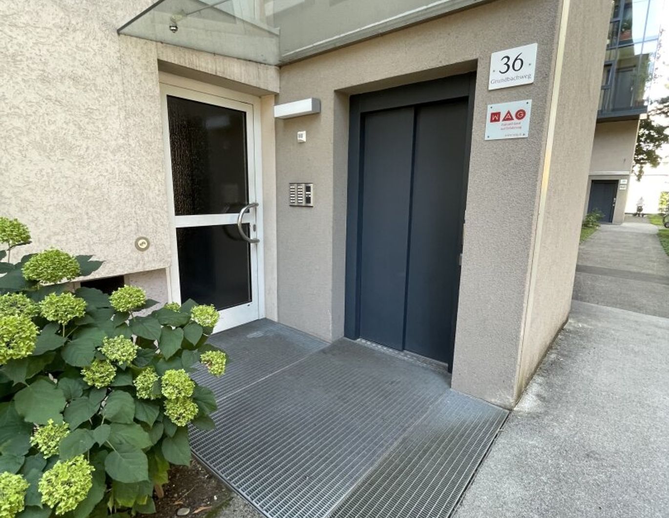 Charmante 2-Zimmer-Wohnung in Linz-Keferfeld - Wohnung wird im Februar 2026 GENERALSANIERT - Loggia & Garage vorhanden - ab 01.03.2026 zu beziehen!