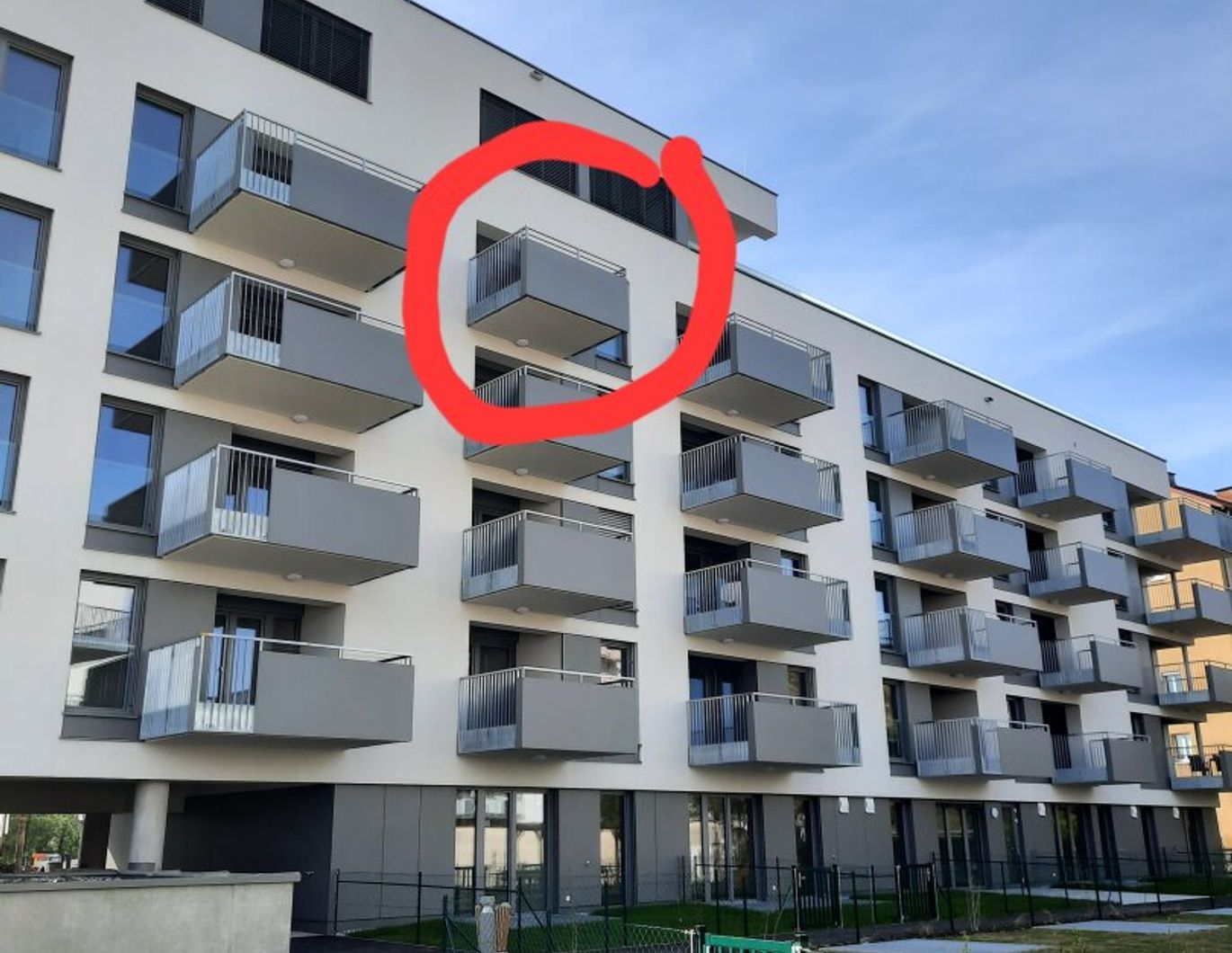 Tolle 2 Zimmer-Wohnung - mit Balkon/Loggia