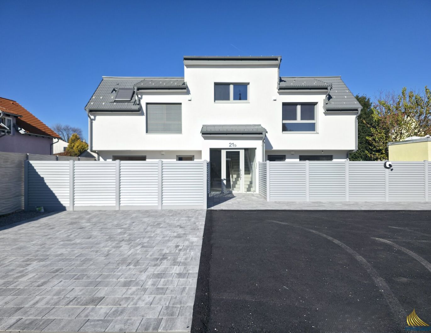 Neubau - Garten - 2 Terrassen - 3 Zimmer - 2 KFZ Stellplätze - Wallbox - Fußbodenheizung - Wohnraumlüftung