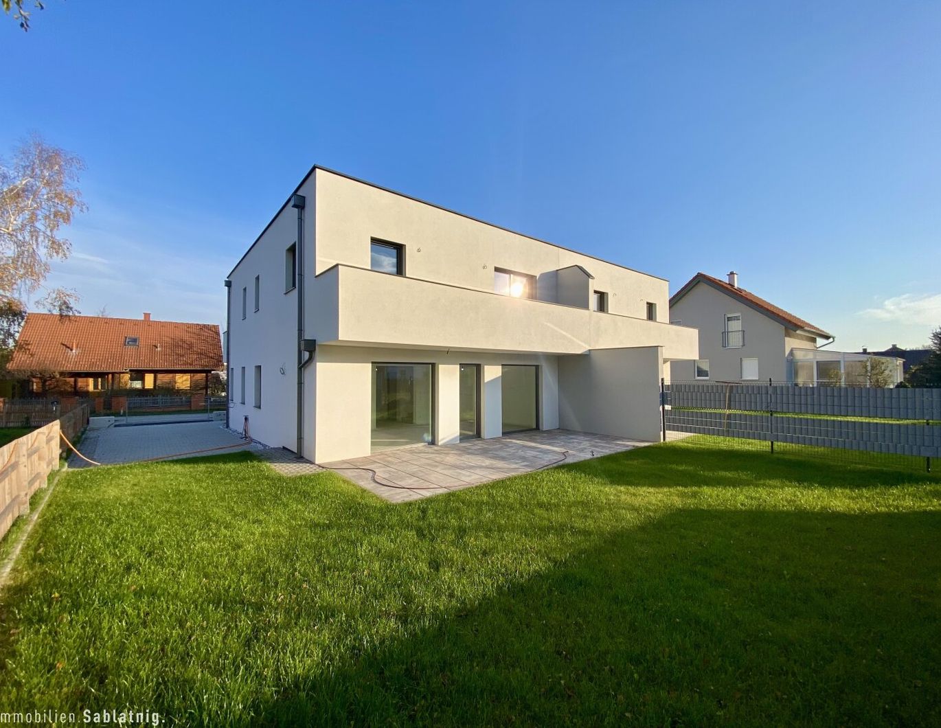 IHR BELAGSFERTIGES TRAUMHAUS IN IDYLLISCHER LAGE! Modern, komfortabel und naturnah!