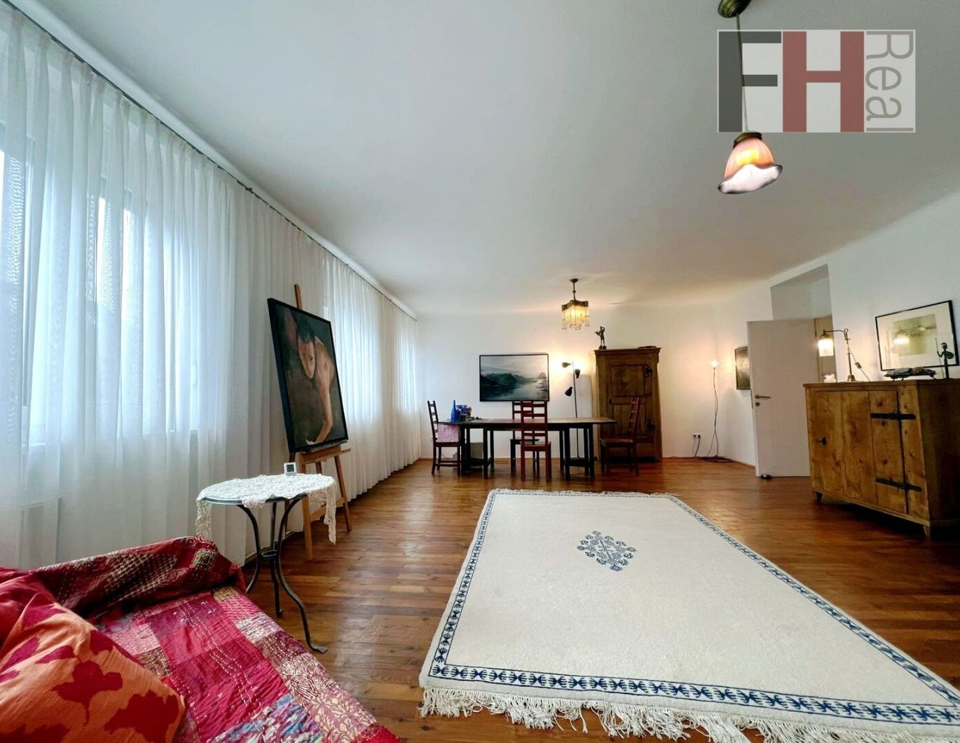 Gepflegtes 3 Zimmer City-Apartment, gute Verkehrsanbindung und Infrastruktur!