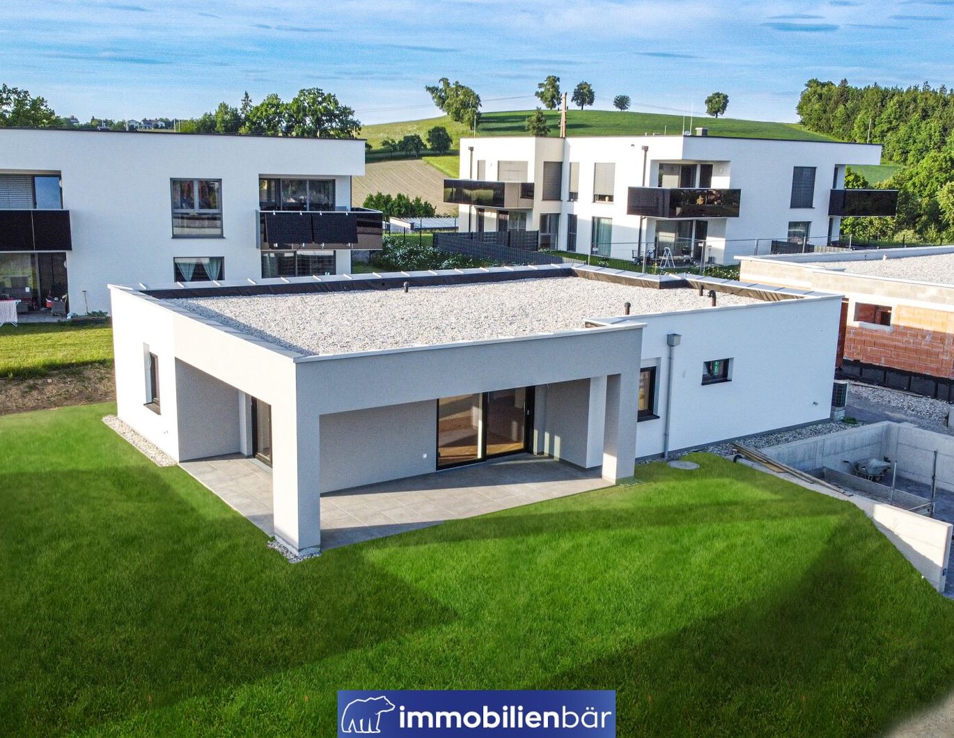 Sonnenlage sichern - Luxus-Bungalow sofort beziehen - provisionsfrei