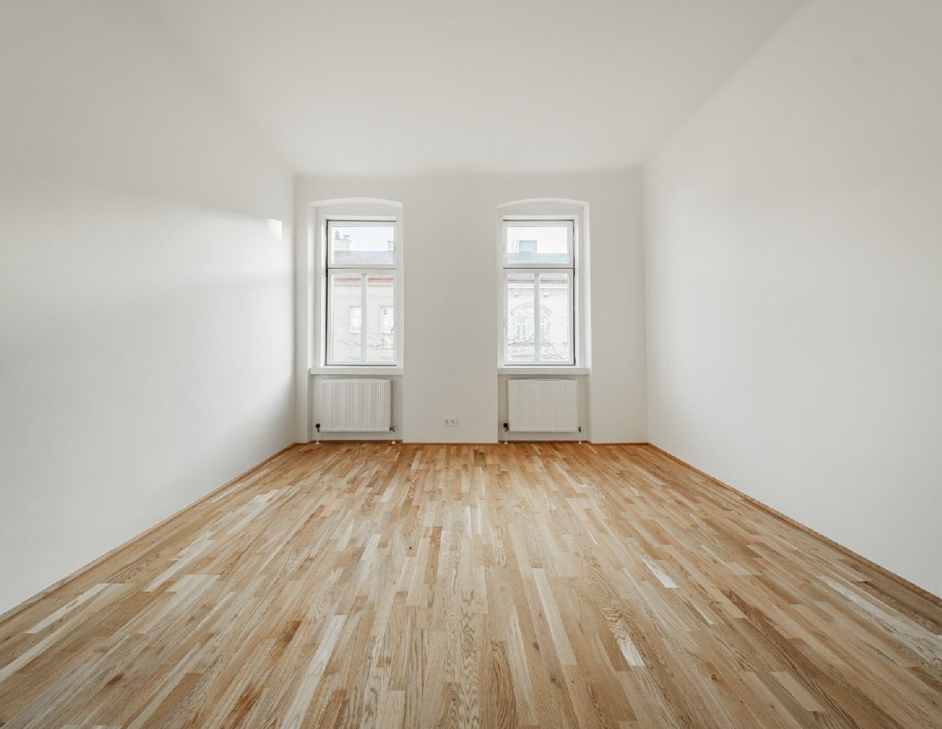 Klassische 2-Zimmer Altbau Wohnung am Meiselmarkt