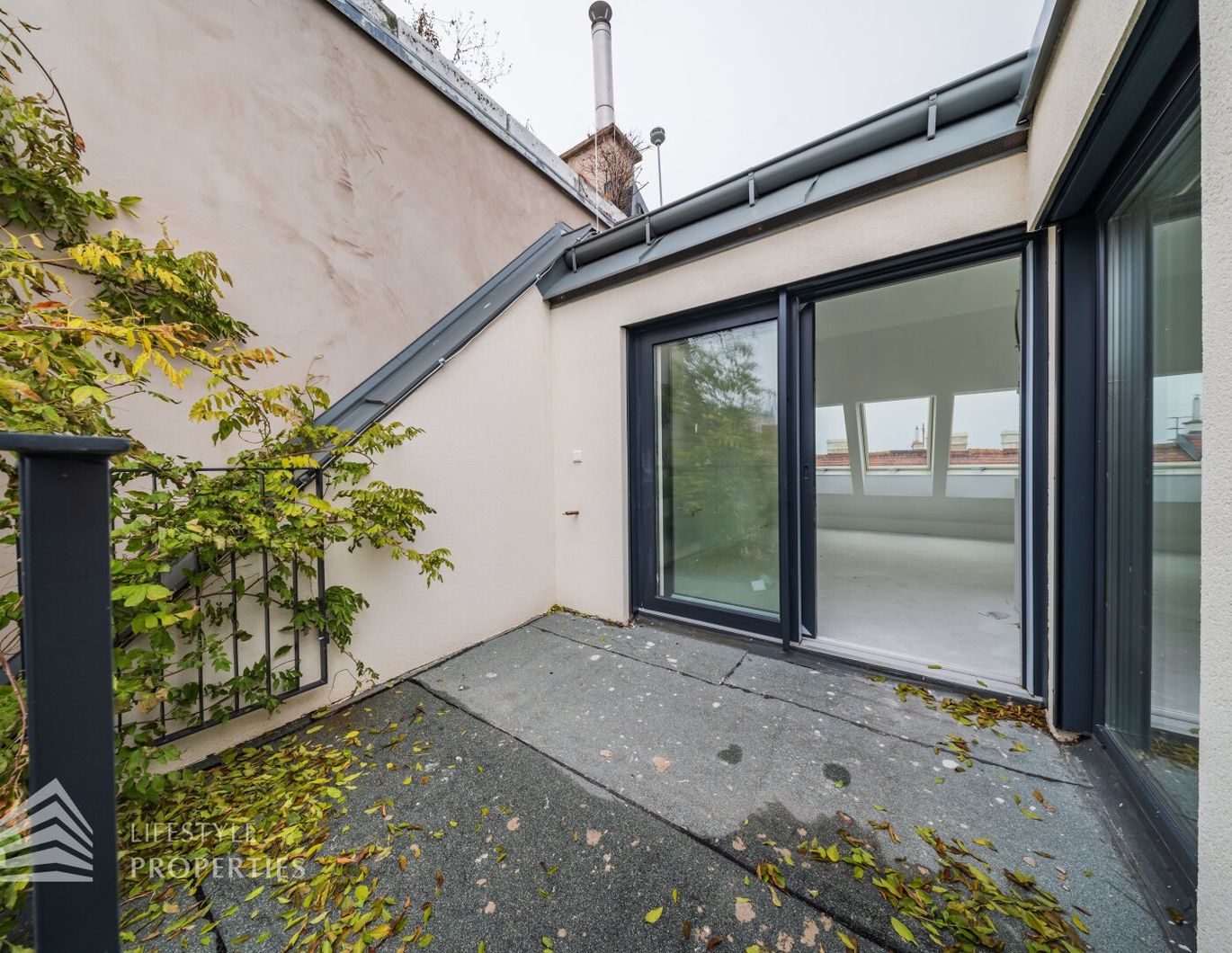 Erstbezug 4-Zimmer Wohnung mit Balkonen, Nähe Aumannplatz