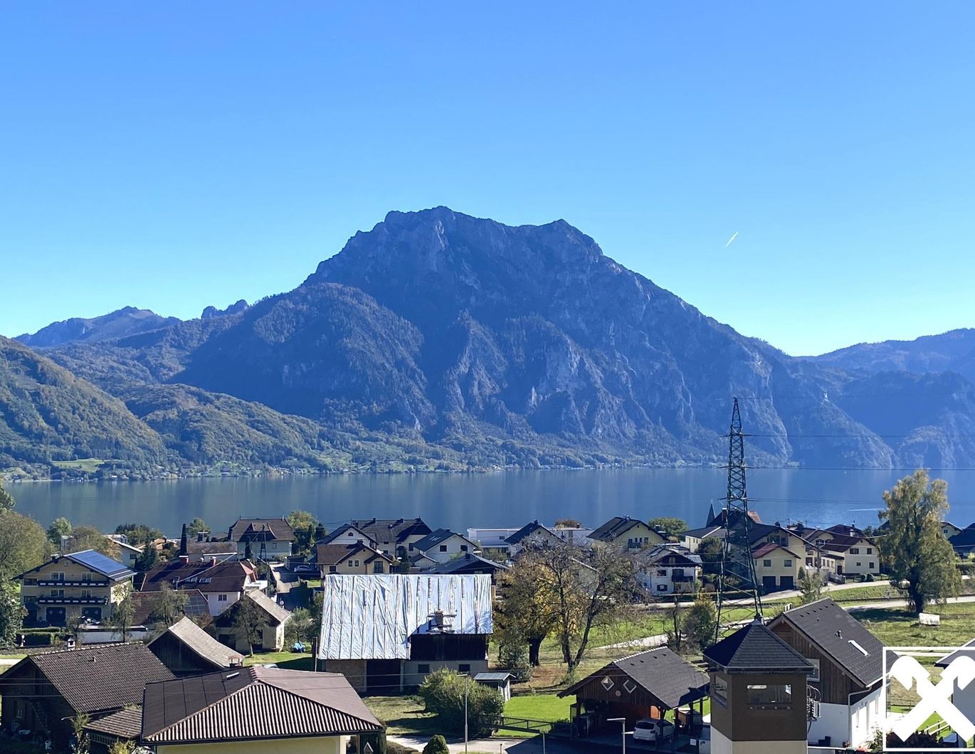 AUSSERGEWÖHNLICH! Eigentumswohnung mit traumhaftem See- und Gebirgsblick