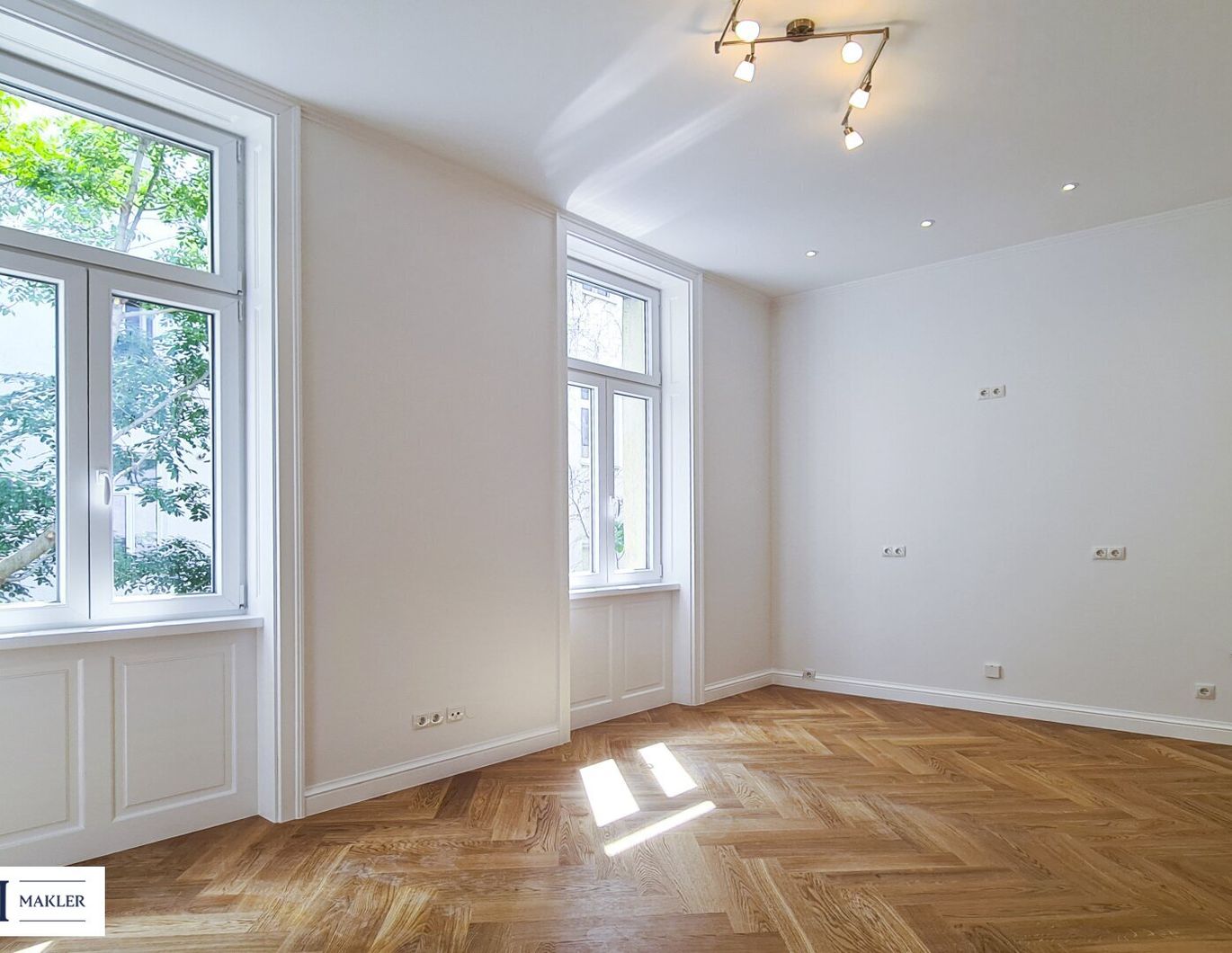 Altbau-Luxus: Hochwertig renoviert, zentral gelegen, stilvoll wohnen