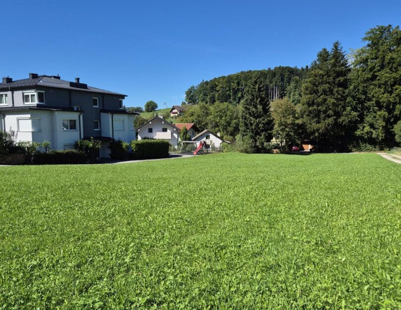 Hallwang!! Traum 2 Zimmer Gartenwohnung!! Nur 8 Wohneinheiten!!