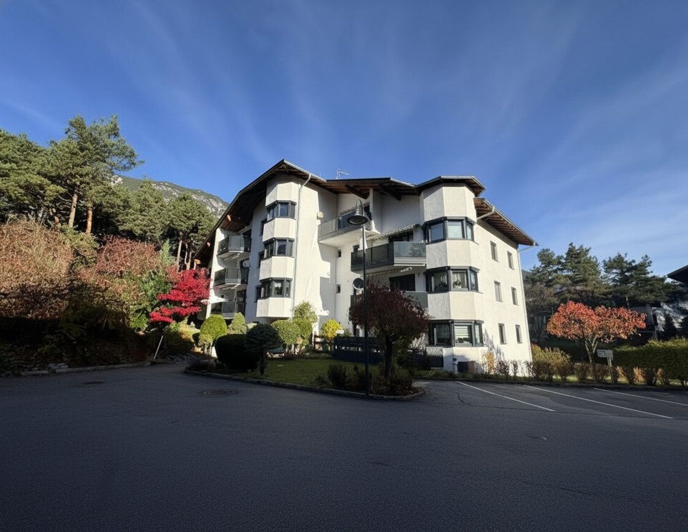 Traumhafte DG-Wohnung in Ötztal-Bahnhof - 3 Zimmer, Balkon und Garage zum Top-Preis!