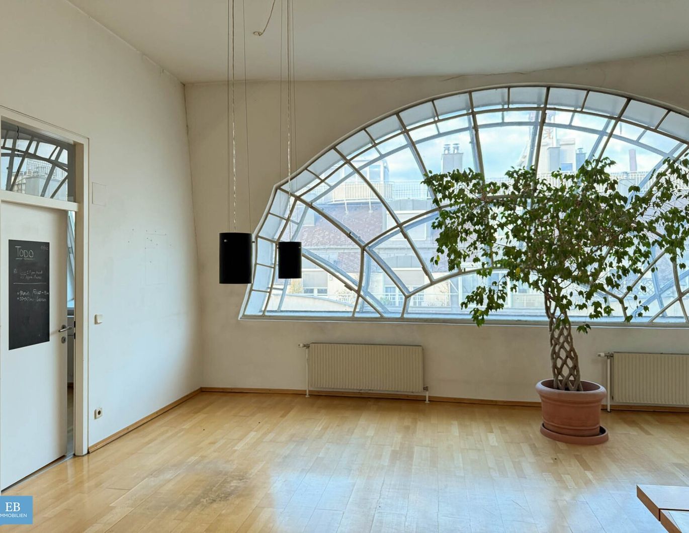 Wohnen unter der historischen Kuppe - Ein Meisterstück Wiener Jugendstilarchitektur