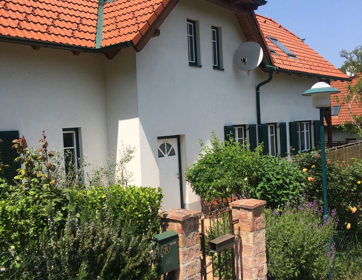 Einfamilienhaus in Gießhübl südlich von Wien zu verkaufen ***Provisionsfrei***