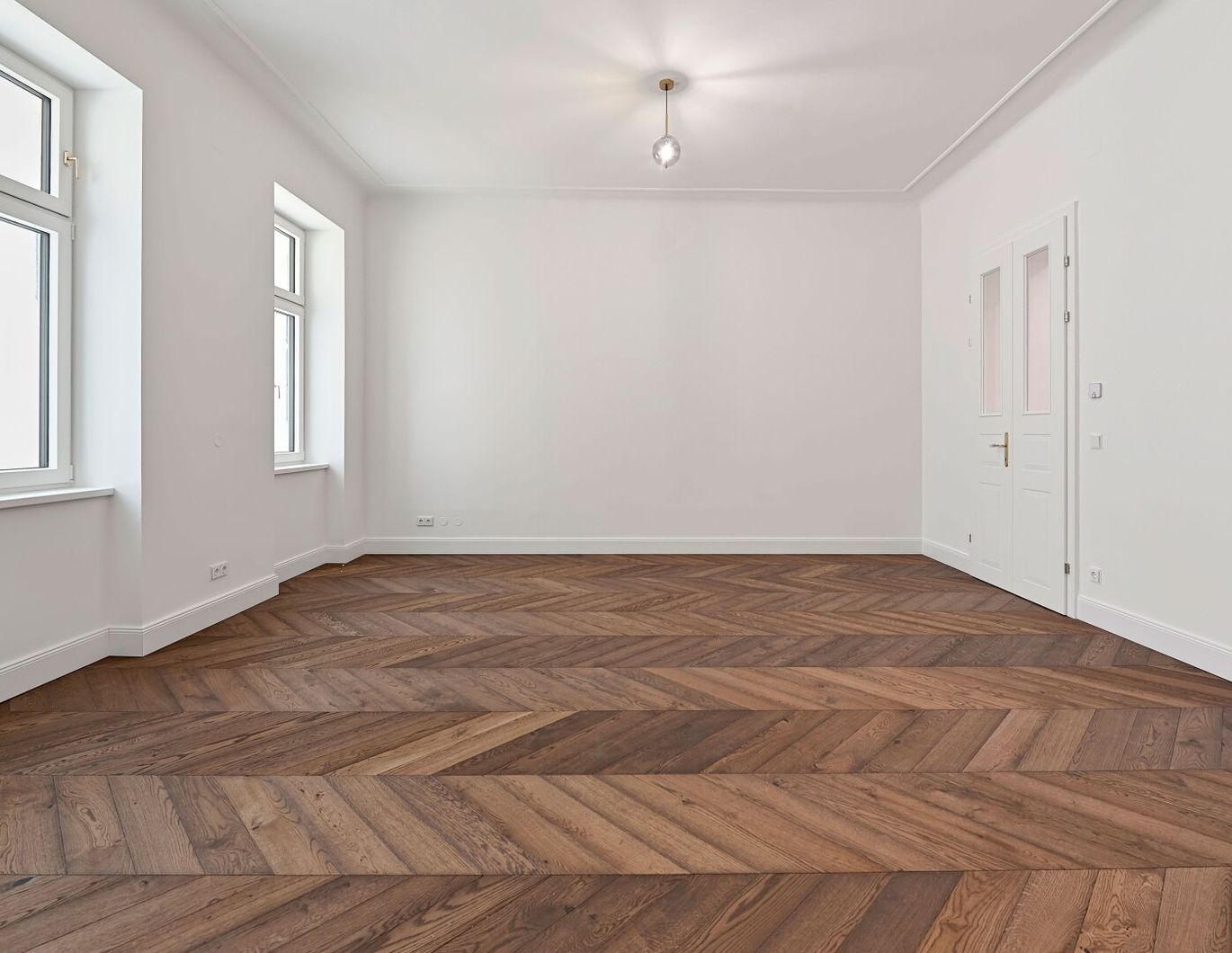 Exklusives Wohnen zwischen Donaukanal und Liechtensteinpark! Generalsanierter, südwestseitiger Drei-Zimmer-Erstbezug!